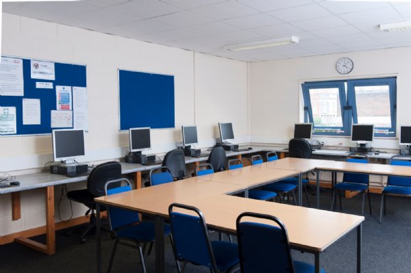 Property at St Pauls Learning Centre, 94 Grosvenor Road, St Paul's, Bristol BS2 8XJ